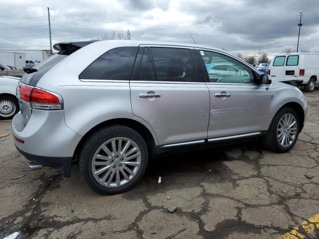 2LMDJ8JK6BBJ34350 - 2011 LINCOLN MKX SILVER photo 3