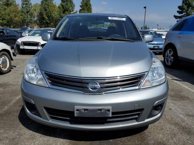 3N1BC1AP1BL496288 - 2011 NISSAN VERSA S GRAY photo 5