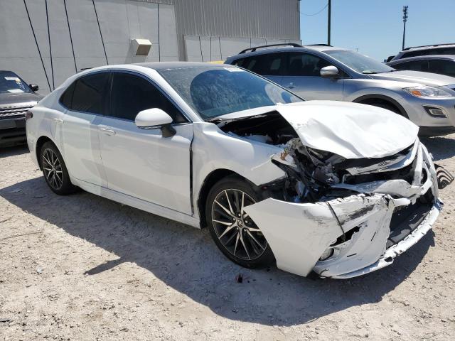 4T1T11AK9PU784323 - 2023 TOYOTA CAMRY SE NIGHT SHADE WHITE photo 4