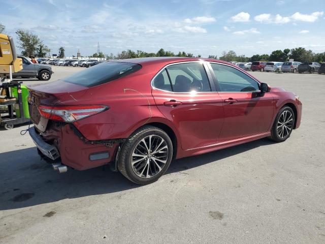 4T1B11HK7JU610582 - 2018 TOYOTA CAMRY L RED photo 3