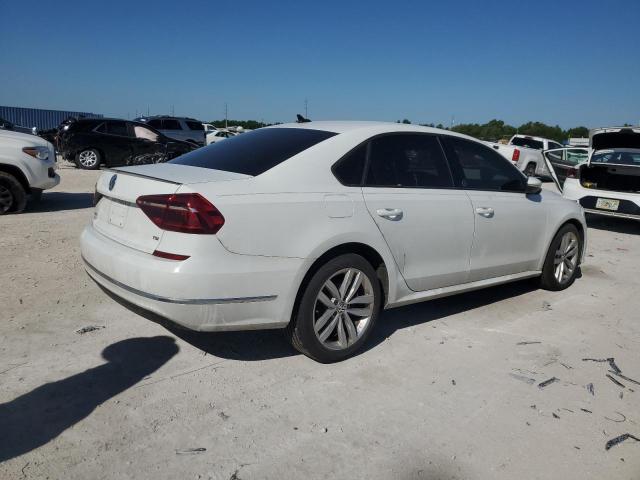 1VWLA7A35KC002546 - 2019 VOLKSWAGEN PASSAT WOLFSBURG WHITE photo 3