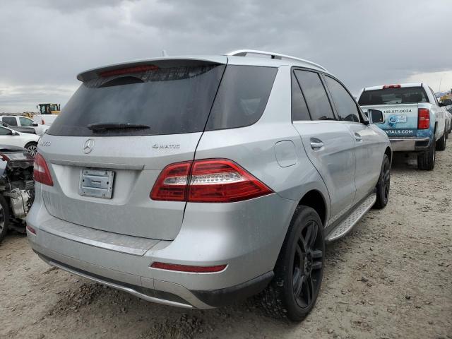 4JGDA5HB3FA453674 - 2015 MERCEDES-BENZ ML 350 4MATIC SILVER photo 3