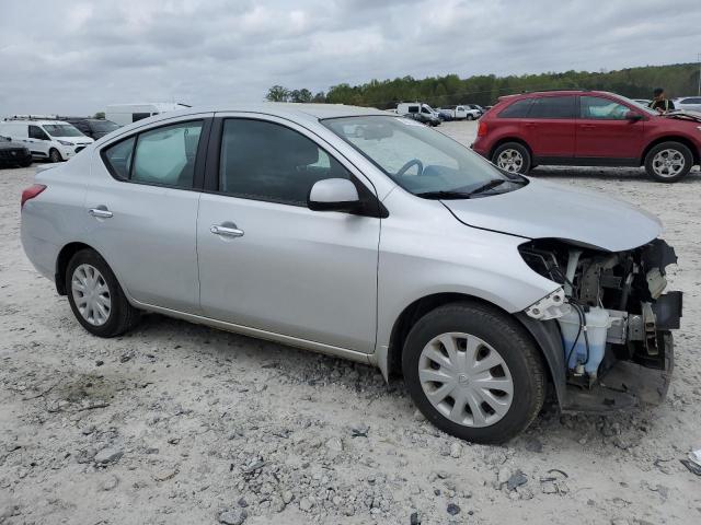 3N1CN7AP8DL866432 - 2013 NISSAN VERSA S SILVER photo 4