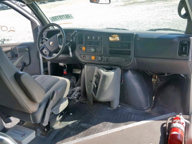 1GB6G5BL0E1166437 - 2014 CHEVROLET EXPRESS G4500  photo 5