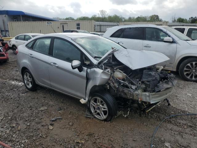 3FADP4BJ6KM145611 - 2019 FORD FIESTA SE SILVER photo 4