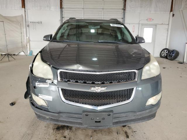 1GNKRGED2BJ255868 - 2011 CHEVROLET TRAVERSE LT GRAY photo 5