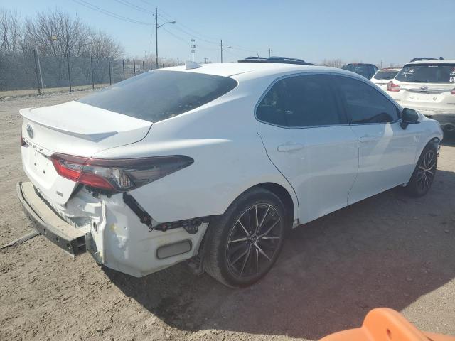 4T1G11AK3PU788840 - 2023 TOYOTA CAMRY SE NIGHT SHADE WHITE photo 3