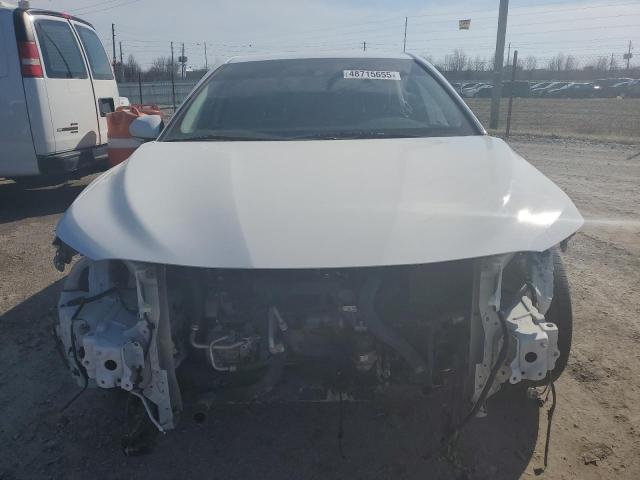 4T1G11AK3PU788840 - 2023 TOYOTA CAMRY SE NIGHT SHADE WHITE photo 5