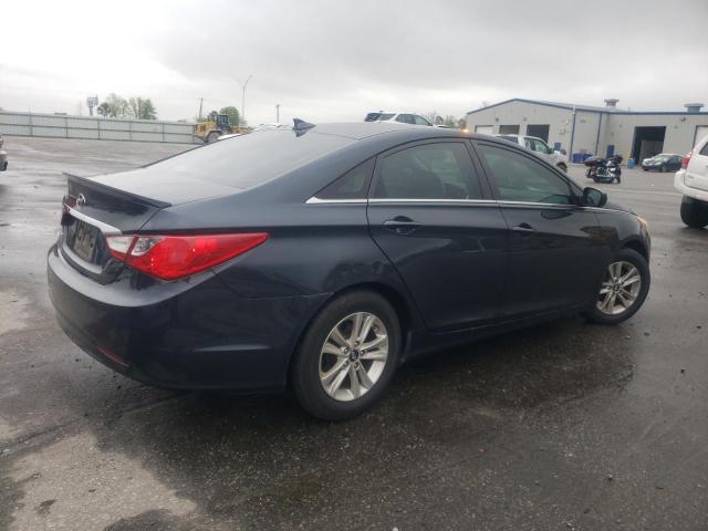 5NPEB4AC7DH780524 - 2013 HYUNDAI SONATA GLS BLUE photo 3