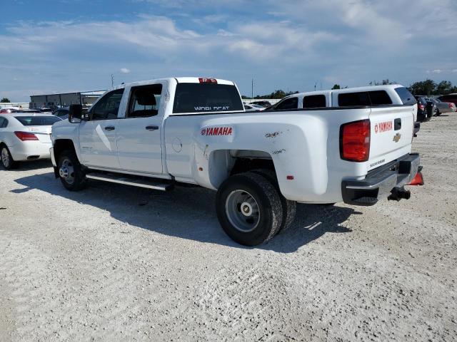 1GC4KYEY1JF111874 - 2018 CHEVROLET SILVERADO K3500 WHITE photo 2