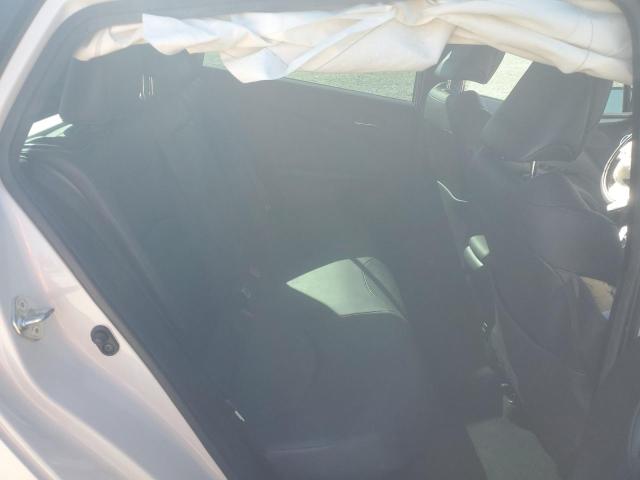 JTDKARFU4J3061386 - 2018 TOYOTA PRIUS WHITE photo 10
