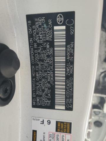 JTDKARFU4J3061386 - 2018 TOYOTA PRIUS WHITE photo 13