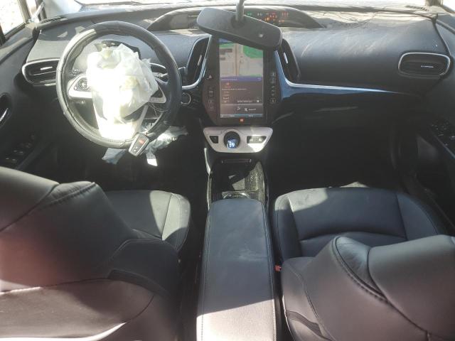 JTDKARFU4J3061386 - 2018 TOYOTA PRIUS WHITE photo 8