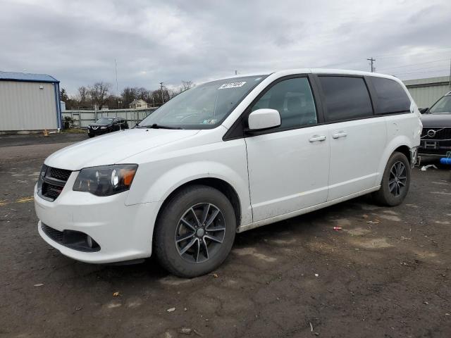 2C4RDGBG5JR201737 - 2018 DODGE GRAND CARA SE WHITE photo 1