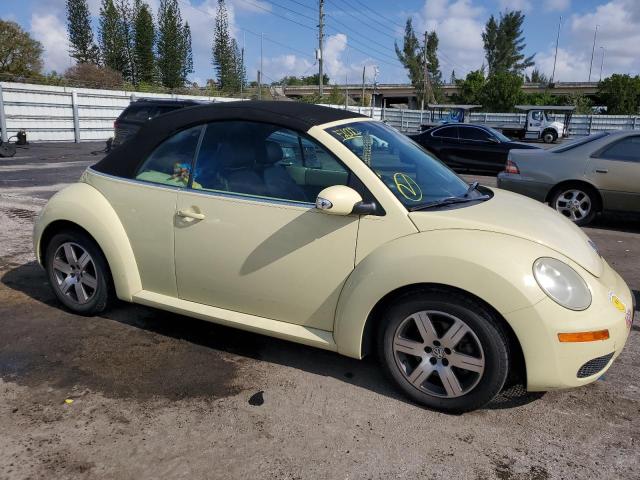 3VWRF31Y96M306435 - 2006 VOLKSWAGEN NEW BEETLE CONVERTIBLE OPTION PACKAGE 1 YELLOW photo 4