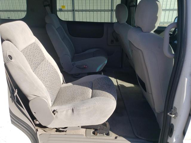 1GNDV23L16D158750 - 2006 CHEVROLET UPLANDER LS WHITE photo 11