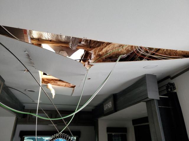 4YDT33025L1532637 - 2020 KEYSTONE SPRINTER TWO TONE photo 9