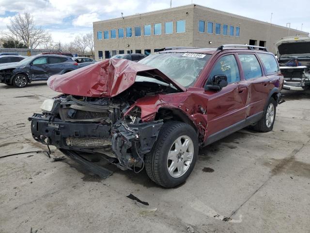 2005 VOLVO XC70, 