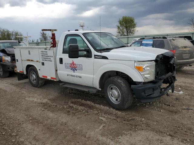 1FDBF2A68BEC68513 - 2011 FORD F250 SUPER DUTY WHITE photo 4