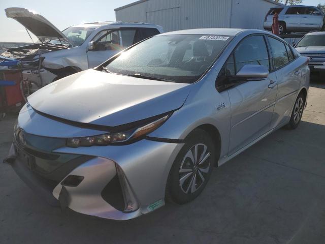 JTDKARFP8H3006444 - 2017 TOYOTA PRIUS PRIM 银色 照片 1