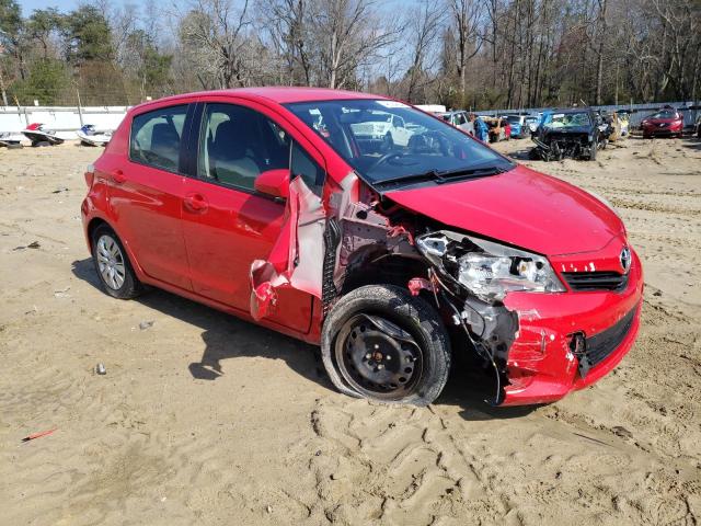 JTDKTUD34DD551283 - 2013 TOYOTA YARIS RED photo 4