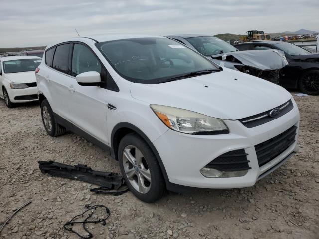 1FMCU0GX7DUC23845 - 2013 FORD ESCAPE SE WHITE photo 4