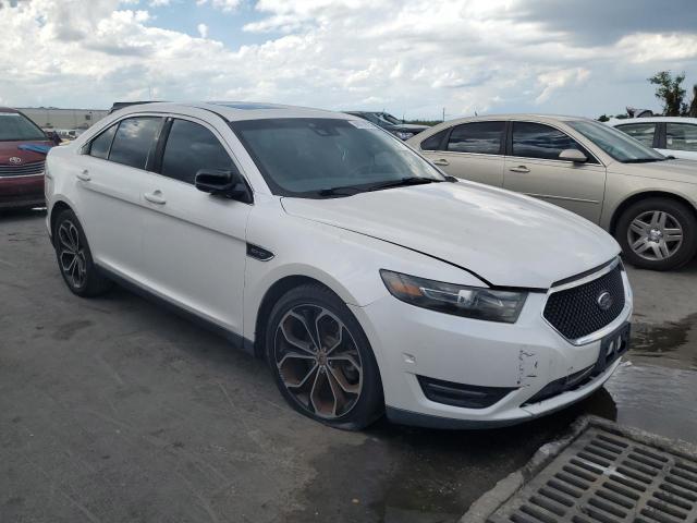 1FAHP2KT0CG139094 - 2012 FORD TAURUS SHO WHITE photo 4