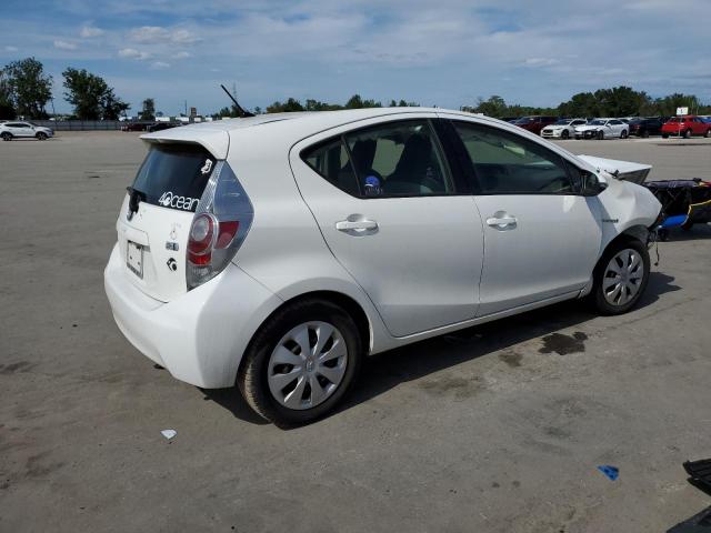 JTDKDTB39C1501456 - 2012 TOYOTA PRIUS C WHITE photo 3