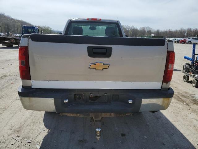 1GCHC24K48E100263 - 2008 CHEVROLET SILVERADO C2500 HEAVY DUTY SILVER photo 6