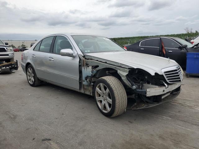 WDBUF56X27B027392 - 2007 MERCEDES-BENZ E 350 SILVER photo 4