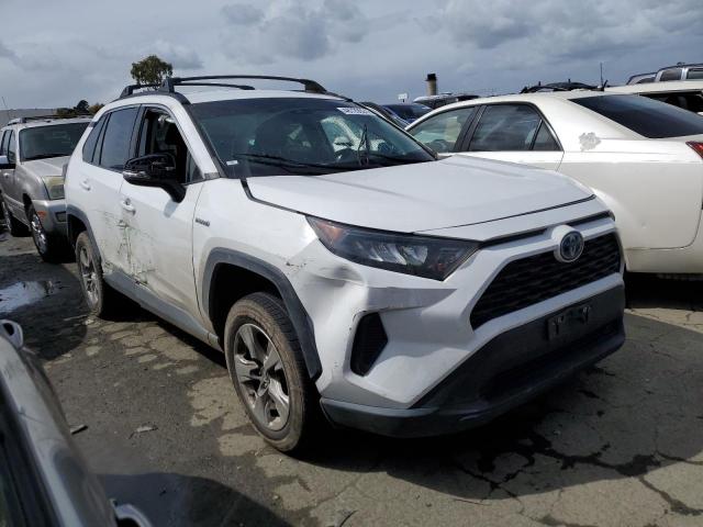 4T3M6RFV0MU007443 - 2021 TOYOTA RAV4 LE WHITE photo 4