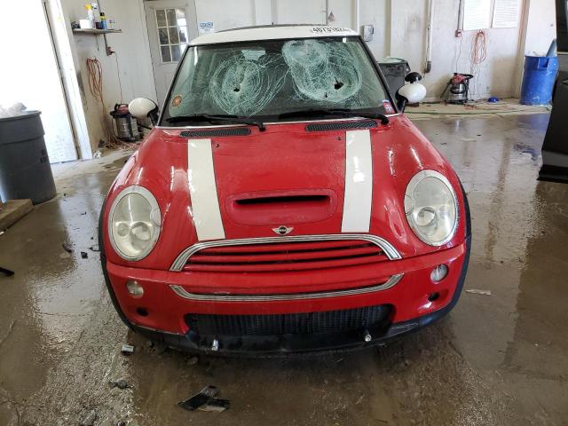 WMWRE33463TD72714 - 2003 MINI COOPER S RED photo 5