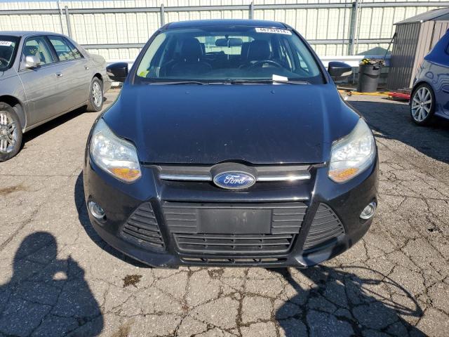 1FADP3K2XEL263637 - 2014 FORD FOCUS SE BLACK photo 5