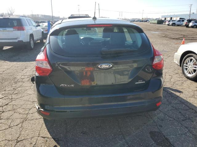 1FADP3K2XEL263637 - 2014 FORD FOCUS SE BLACK photo 6