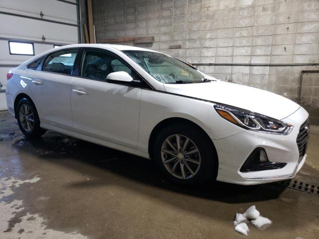 5NPE24AF2KH769891 - 2019 HYUNDAI SONATA SE WHITE photo 4