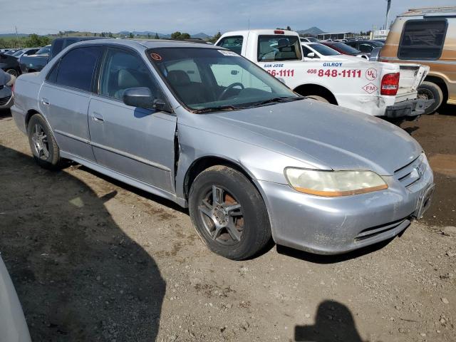 1HGCG16522A018046 - 2002 HONDA ACCORD EX SILVER photo 4