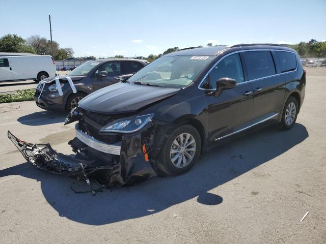 2C4RC1BG7HR613684 - 2017 CHRYSLER PACIFICA TOURING L BLACK photo 1