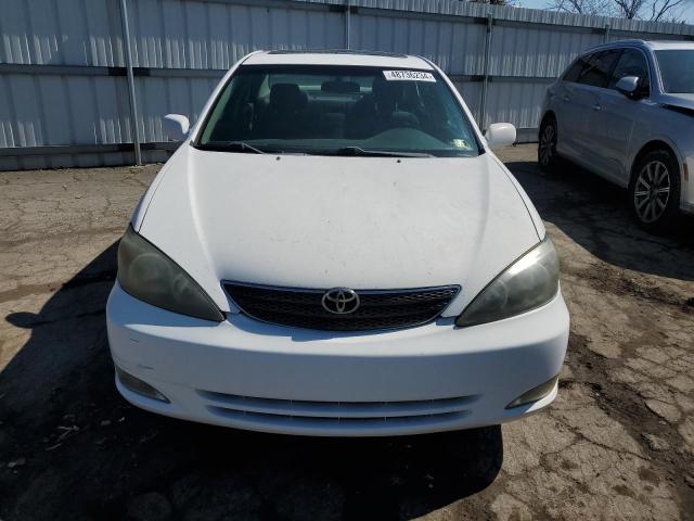 4T1BE32K33U139865 - 2003 TOYOTA CAMRY LE WHITE photo 5