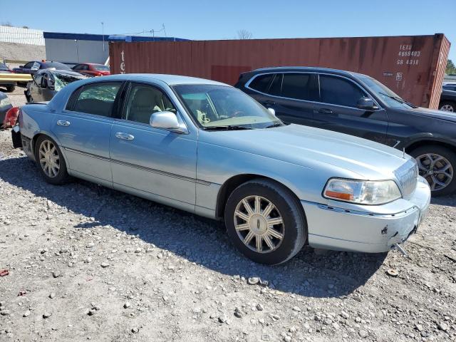 2LNHM82VX9X631637 - 2009 LINCOLN TOWN CAR SIGNATURE LIMITED BLUE photo 4