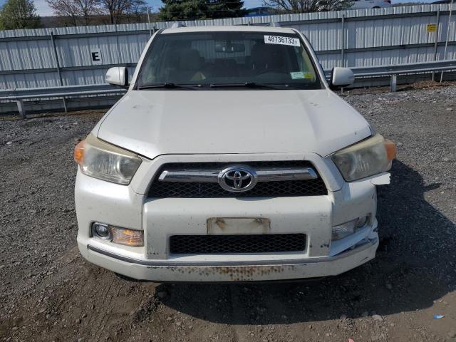 JTEBU5JR1A5021804 - 2010 TOYOTA 4RUNNER SR5 WHITE photo 5