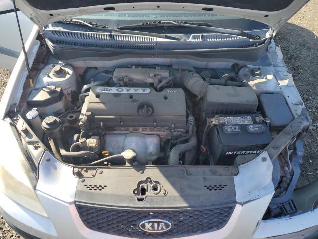 KNADE223896521478 - 2009 KIA RIO BASE SILVER photo 11