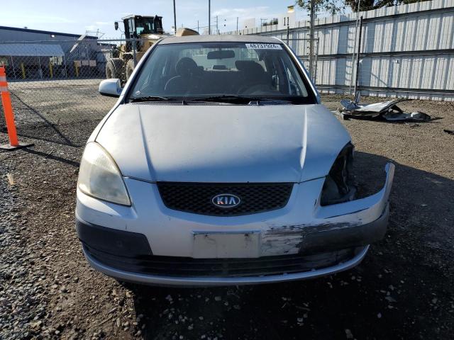 KNADE223896521478 - 2009 KIA RIO BASE SILVER photo 5