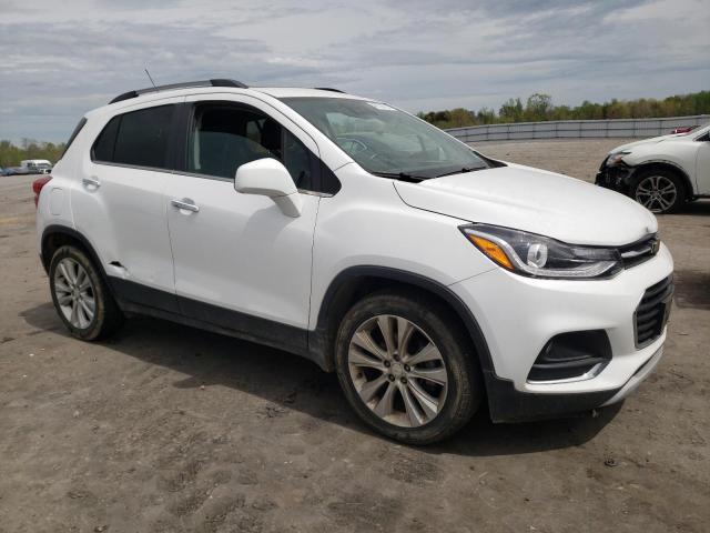 3GNCJMSB0KL327933 - 2019 CHEVROLET TRAX PREMIER WHITE photo 4