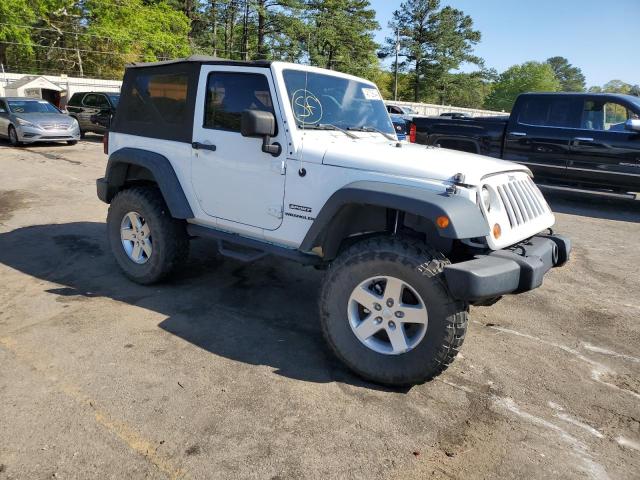 1C4AJWAG3DL664930 - 2013 JEEP WRANGLER SPORT WHITE photo 4