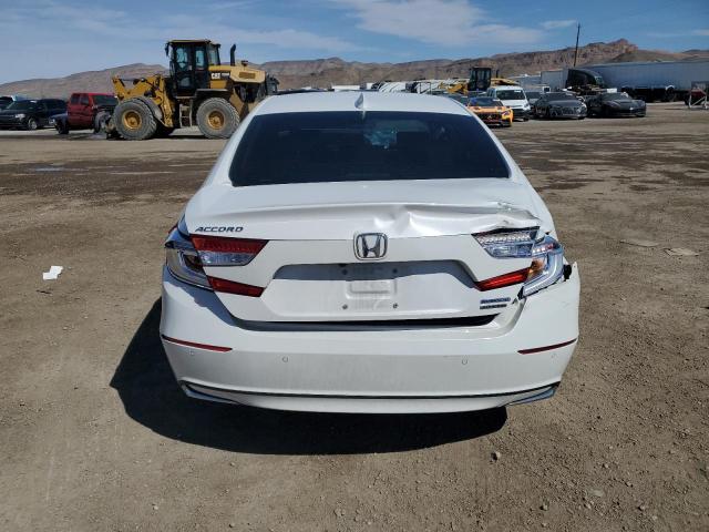 1HGCV3F96LA008870 - 2020 HONDA ACCORD TOURING HYBRID WHITE photo 6