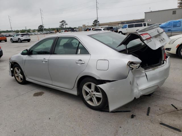 4T1BF1FK9CU015188 - 2012 TOYOTA CAMRY BASE SILVER photo 2