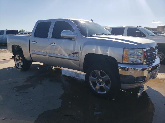 3GCPCSE0XDG323032 - 2013 CHEVROLET SILVERADO C1500 LT SILVER photo 4