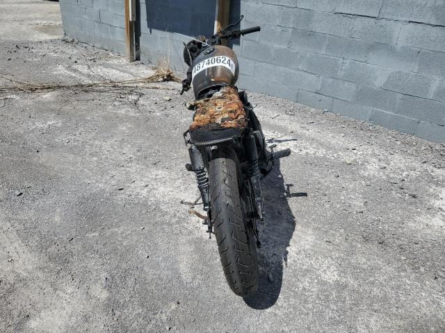 CB3503078459 - 1971 HONDA CB350 Schwarz Foto 4