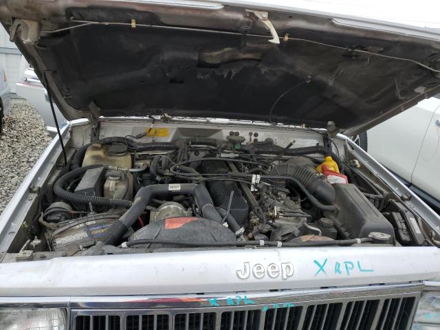 1J4FJ58S7NL210198 - 1992 JEEP CHEROKEE LAREDO SILVER photo 12