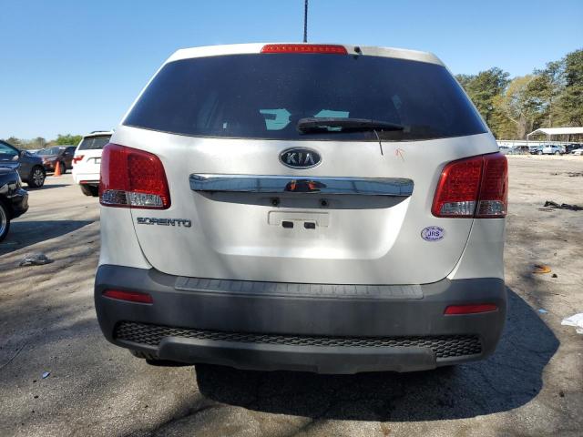 5XYKT3A12CG295965 - 2012 KIA SORENTO BASE WHITE photo 6